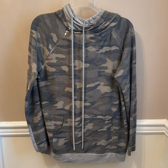 Pinkblush Tops - PINKBLUSH MATERNITY LONG SLEEVE HOODIE Size L in color Gray/Camo